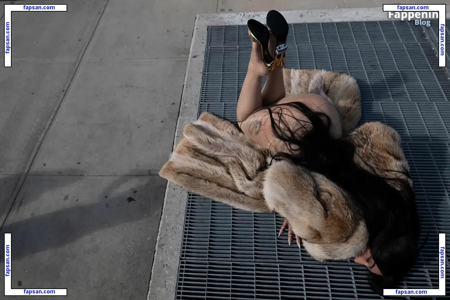 Lourdes Leon nude photo #1147 from OnlyFans
