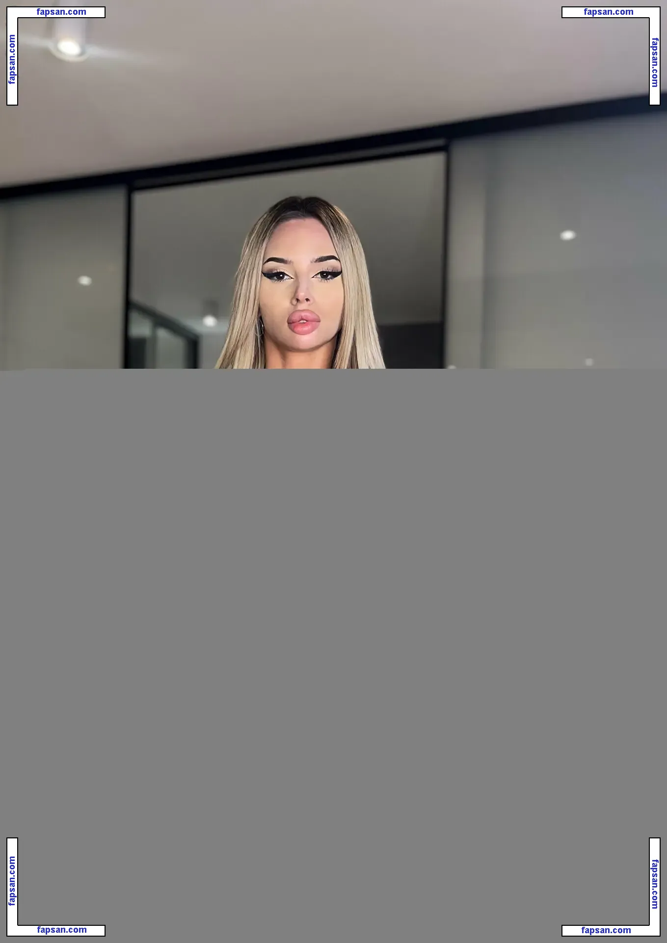 lovely_liza_doll nude photo #0009 from OnlyFans