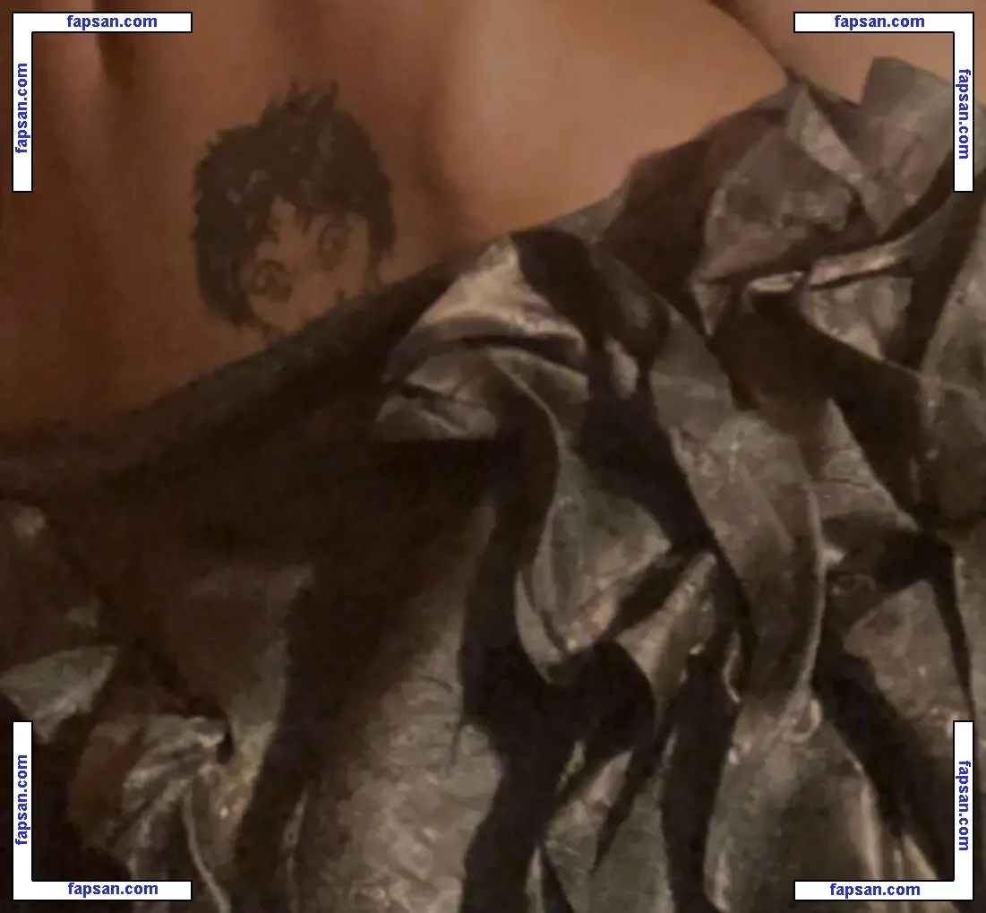 Lovesickknight голая фото #0004 с Онлифанс