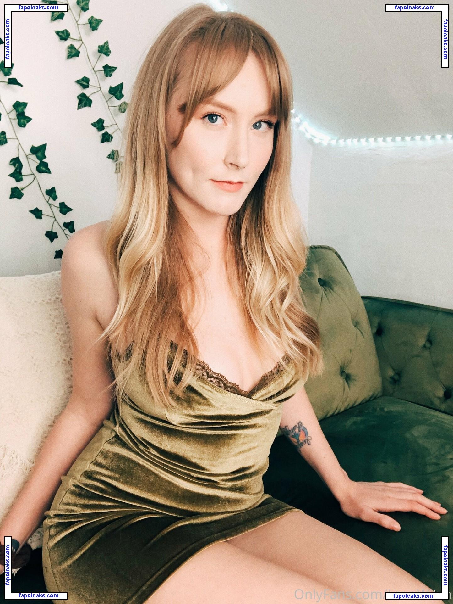 Lovewitch nude photo #0042 from OnlyFans