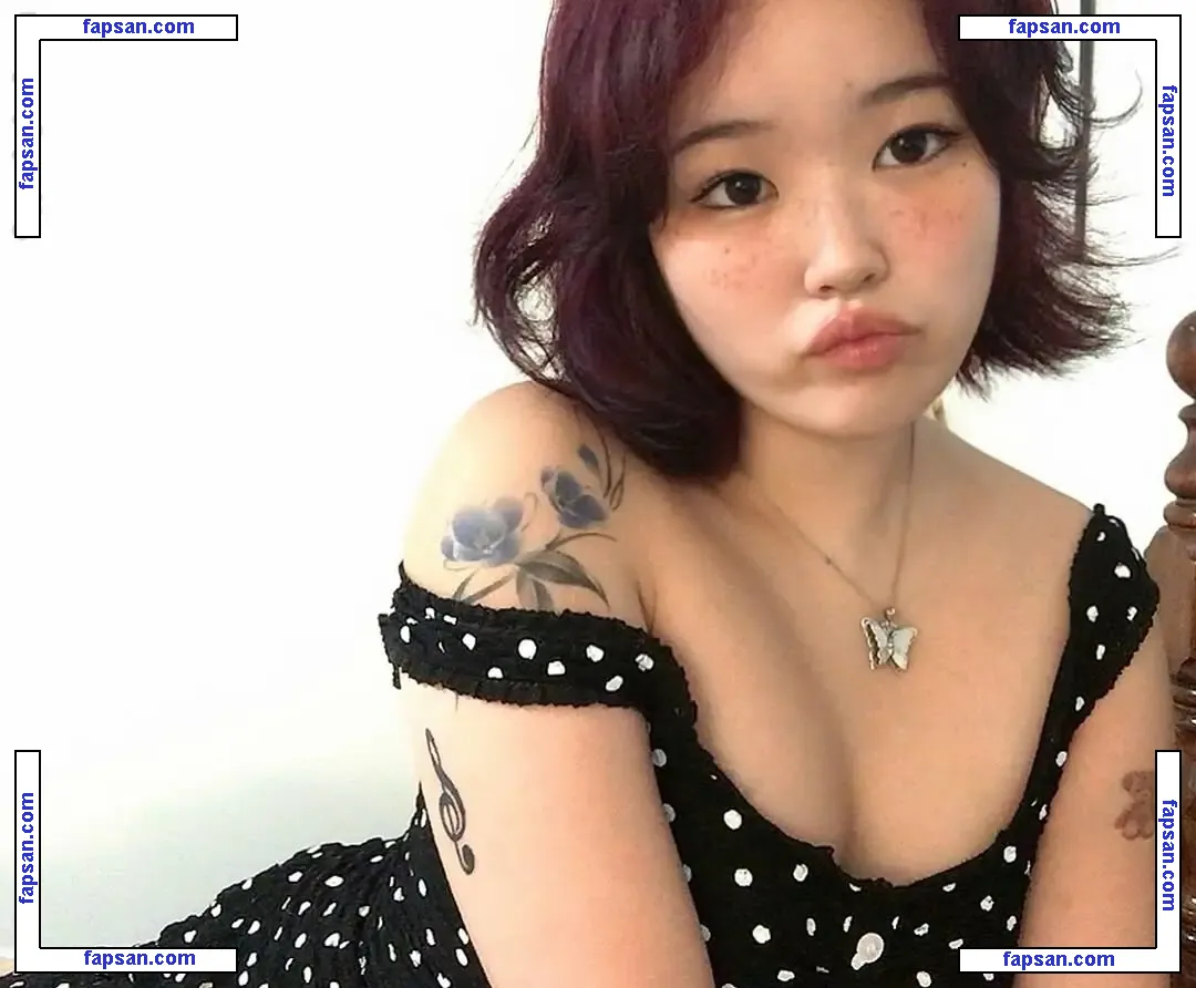 lovieyurii nude photo #0026 from OnlyFans
