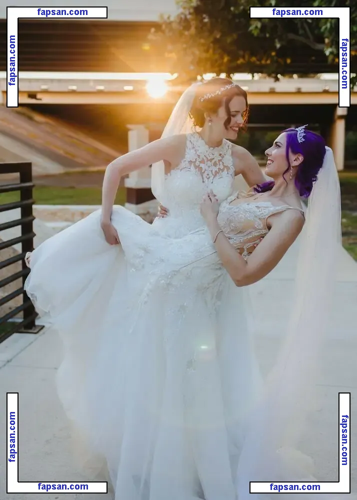 Lowco голая фото #0085 с Онлифанс