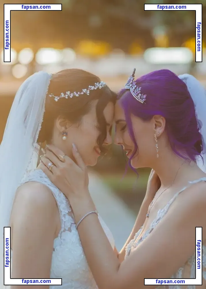 Lowco голая фото #0087 с Онлифанс