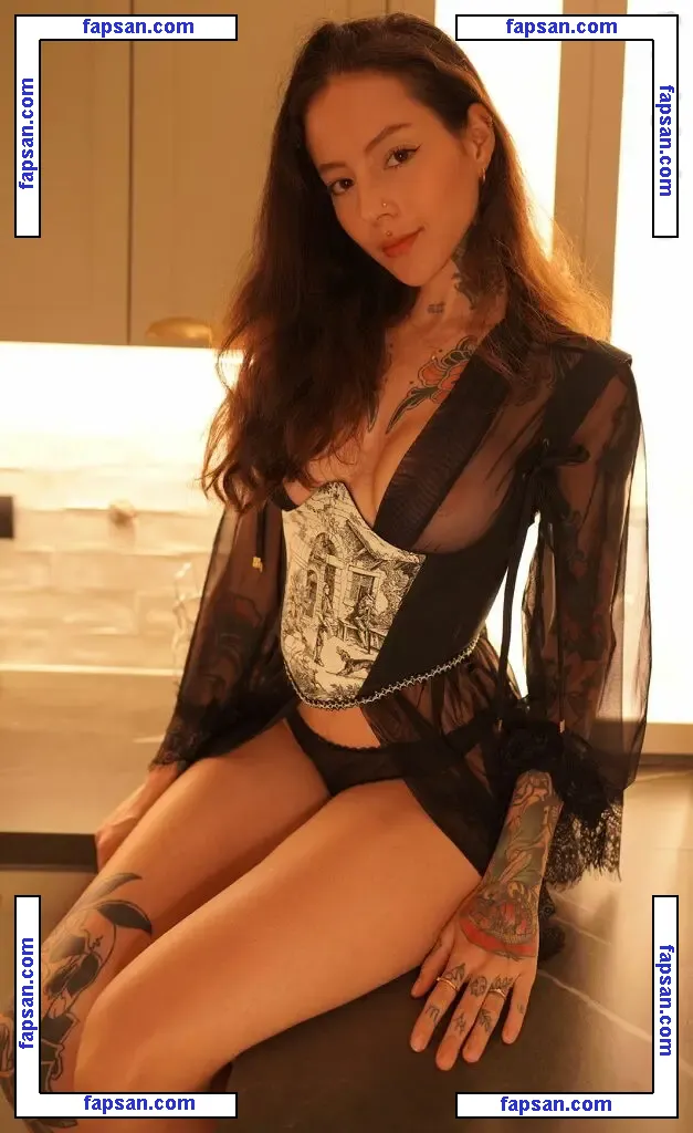 Lowel Leffy nude photo #0015 from OnlyFans