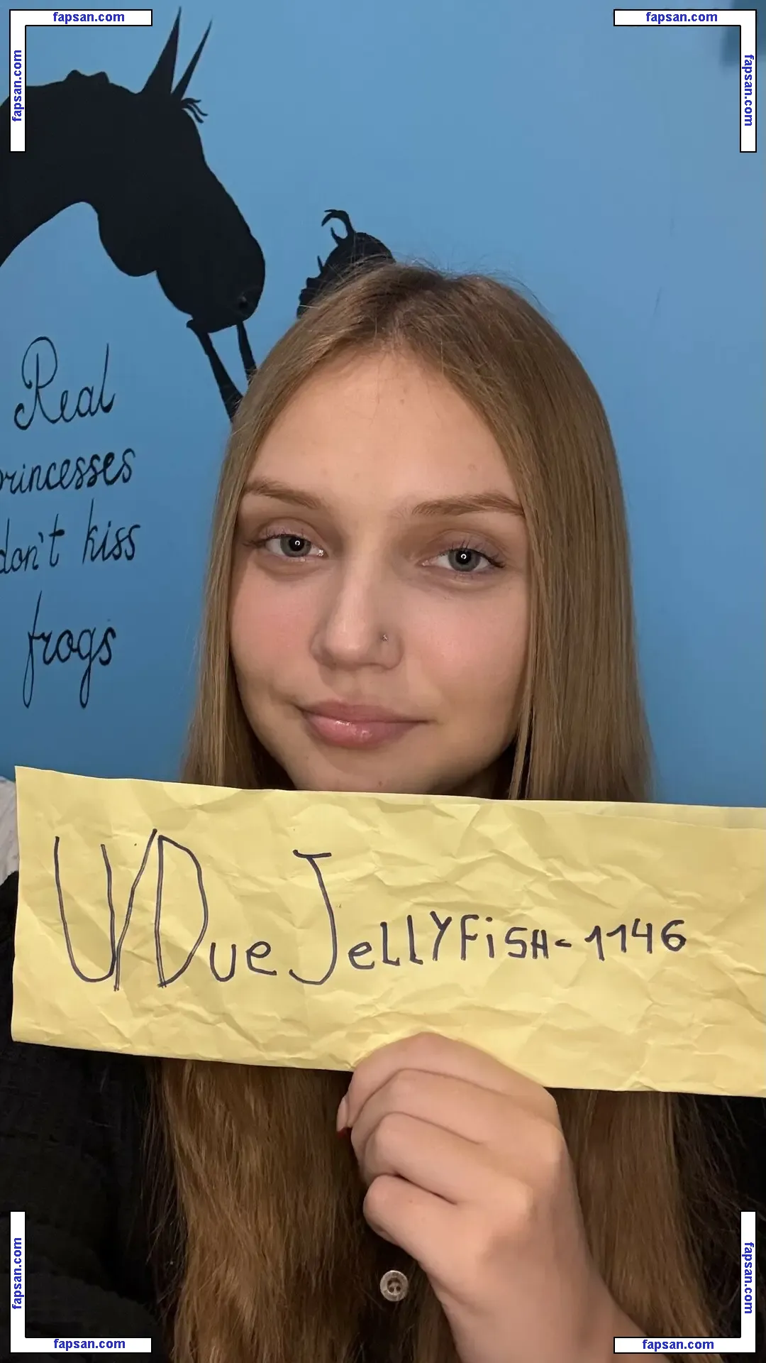 lowkeyitsvictoria nude photo #0018 from OnlyFans