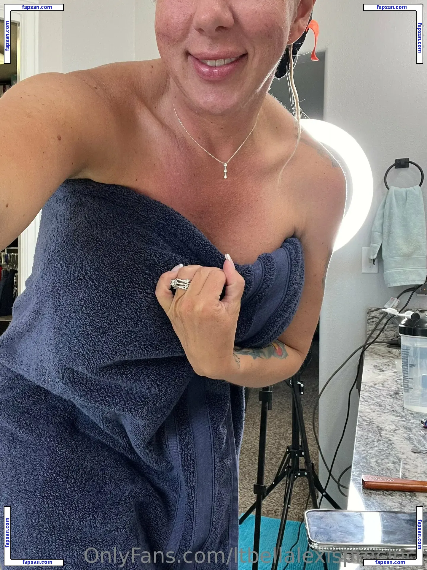 ltbellalexisprecinct nude photo #0021 from OnlyFans