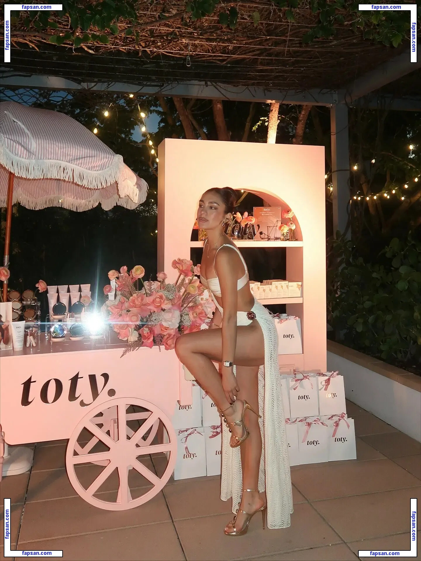 Luana Barron nude photo #0063 from OnlyFans