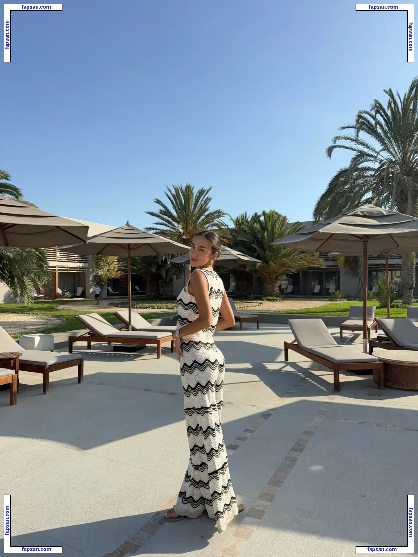 Luana Barron nude photo #0100 from OnlyFans