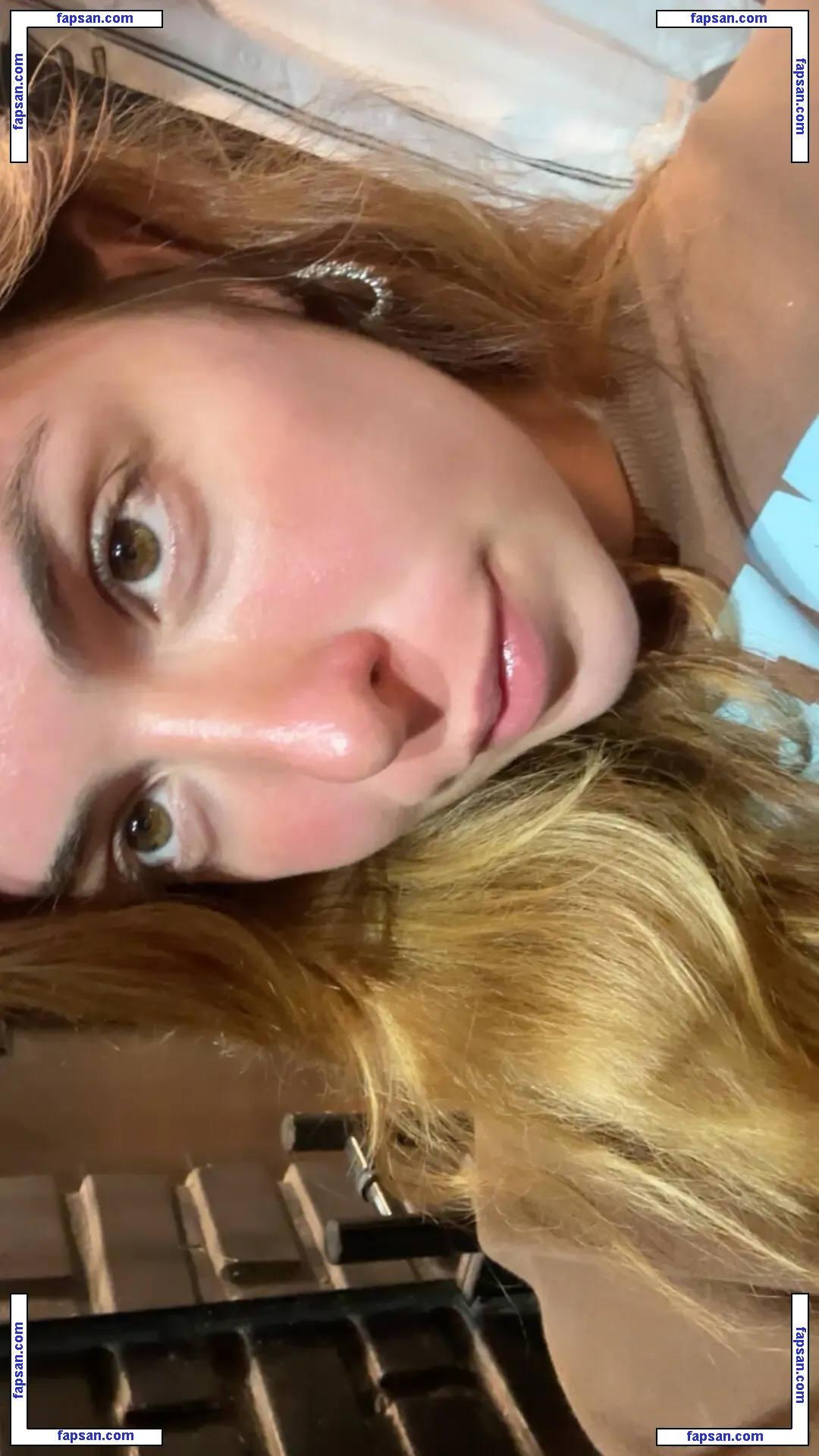 Lubertolla nude photo #0010 from OnlyFans