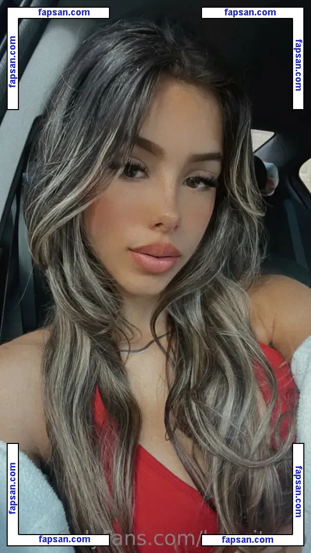 Lucerita XO nude photo #0004 from OnlyFans