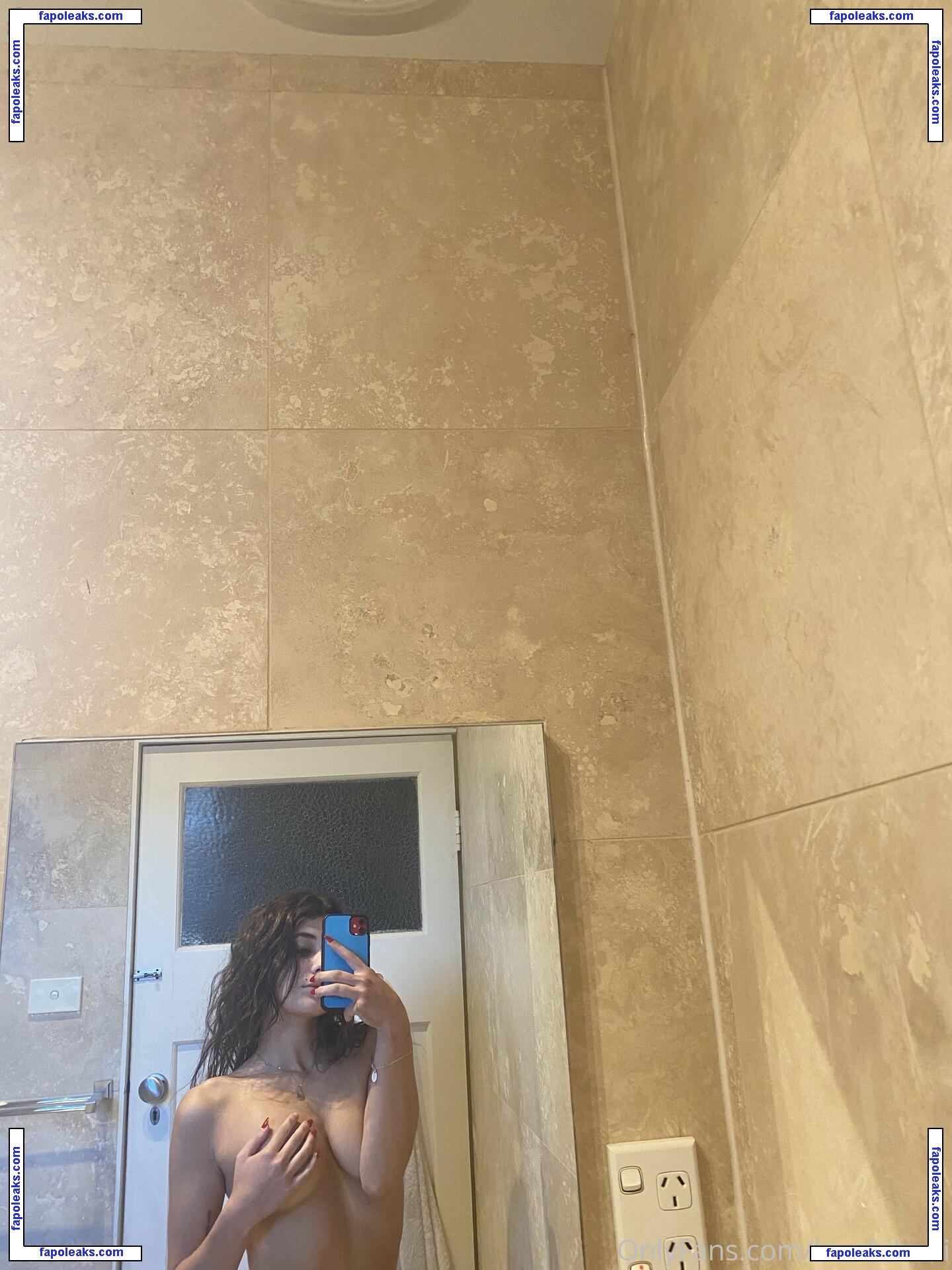 Lucia Colosimo / Daughter Jane Hall / itslilmissbambi / missbambi.2 nude photo #0019 from OnlyFans