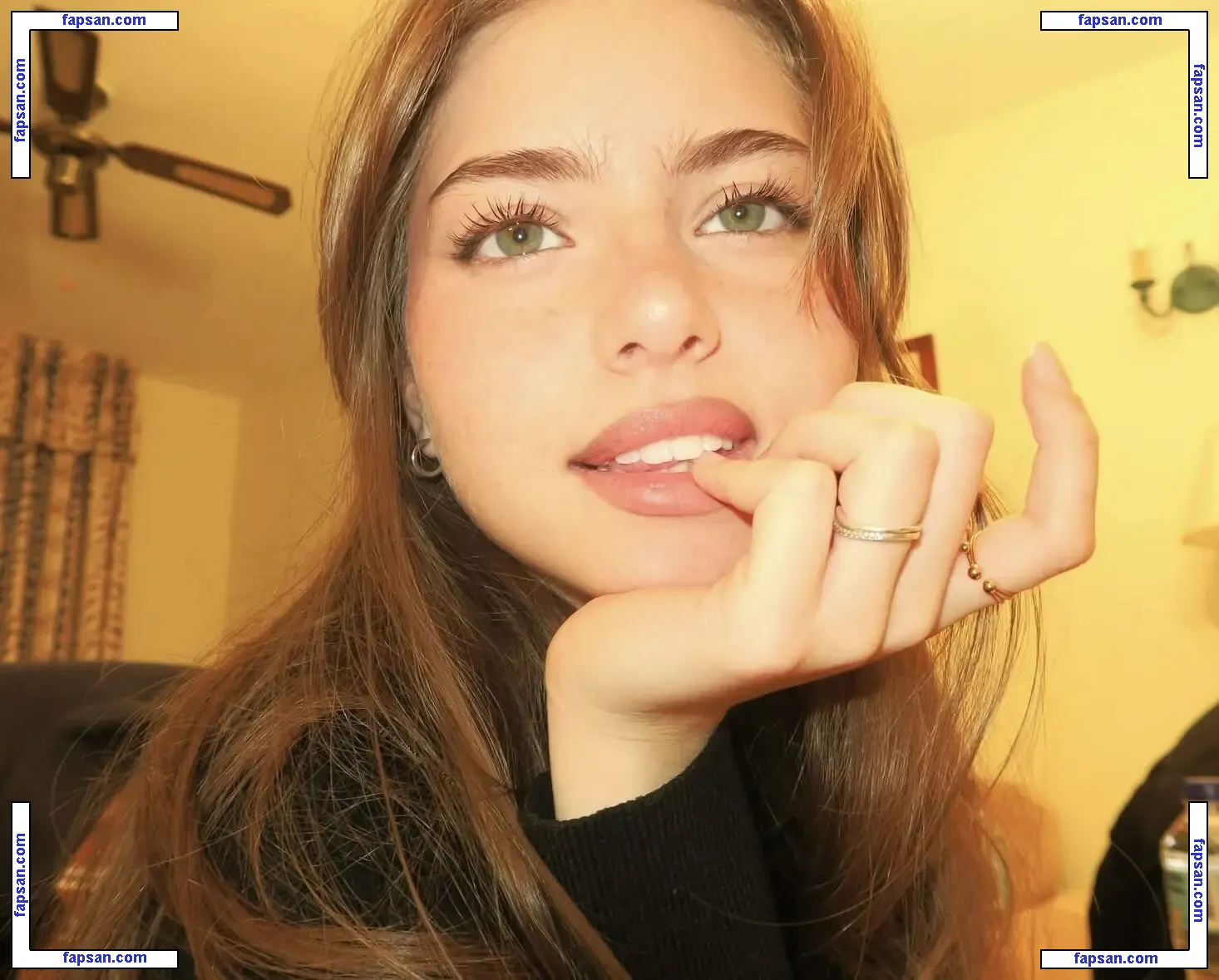 Lucía Ferrato nude photo #0008 from OnlyFans