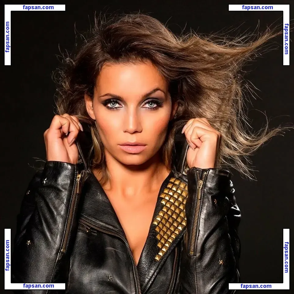 Luciana Abreu голая фото #0011 с Онлифанс