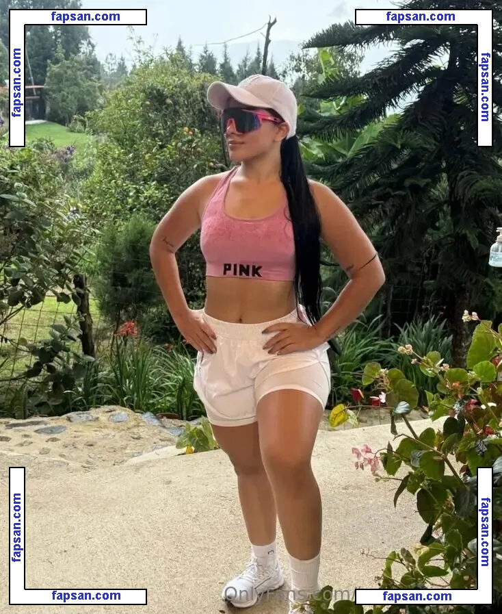 lucianaacosta0 nude photo #0009 from OnlyFans