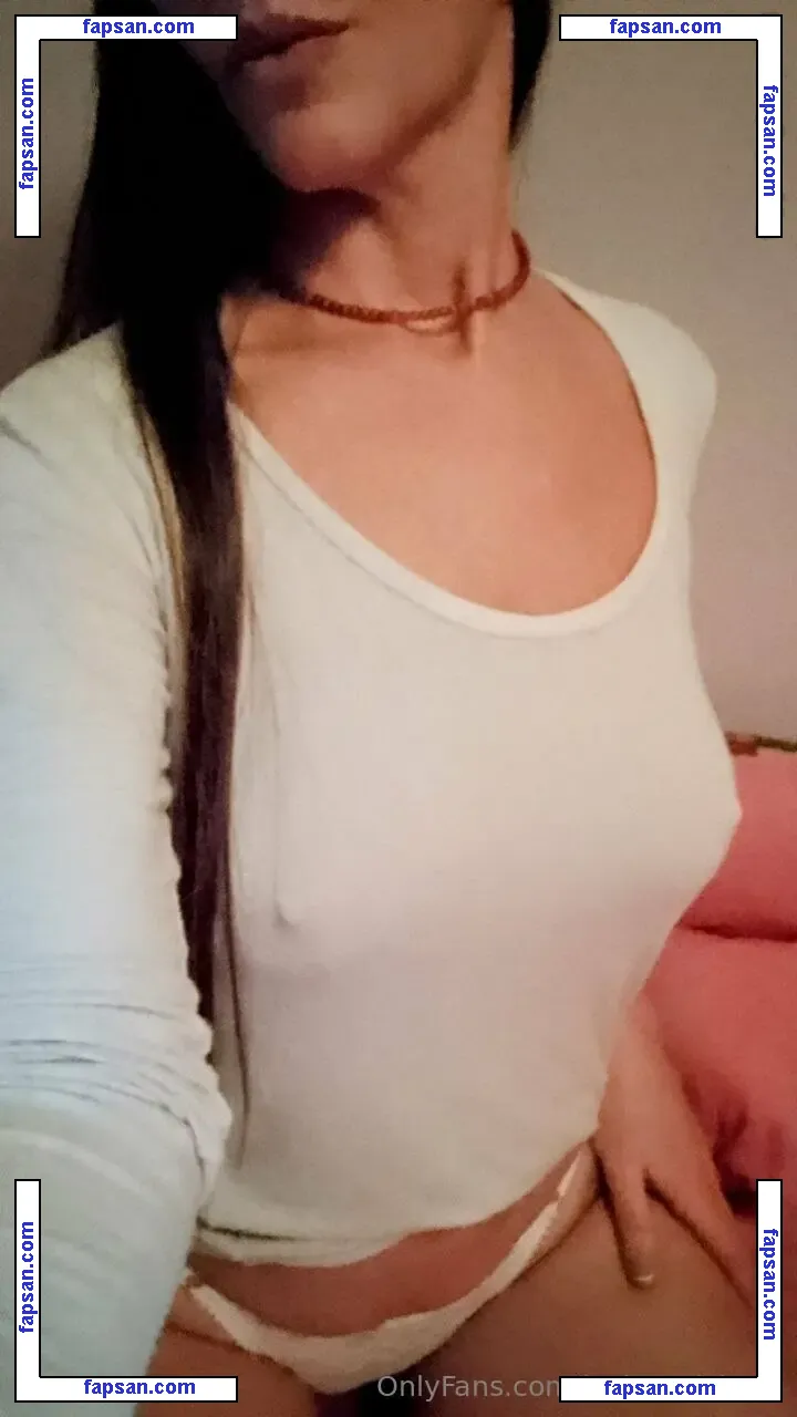 lucianarichass nude photo #0003 from OnlyFans