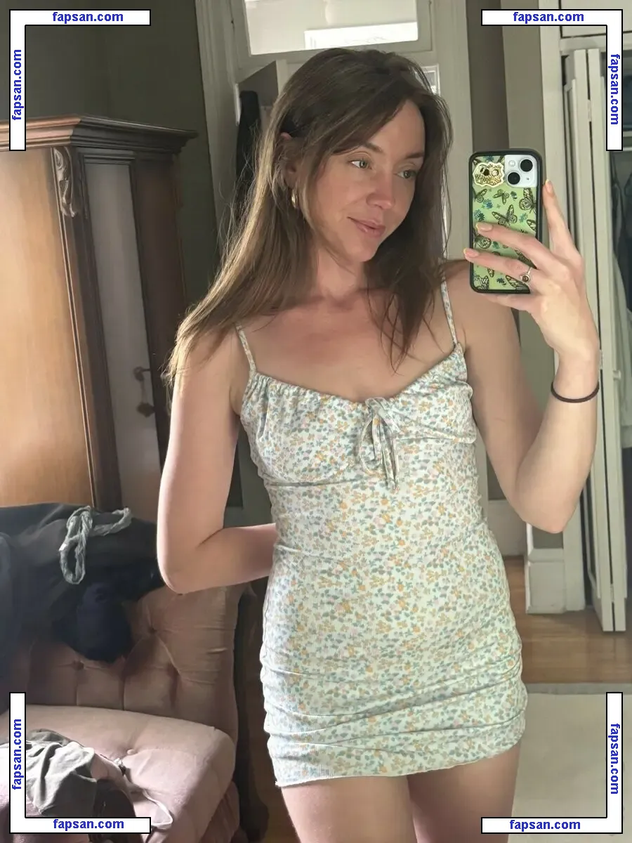 luciddazeyy nude photo #0002 from OnlyFans