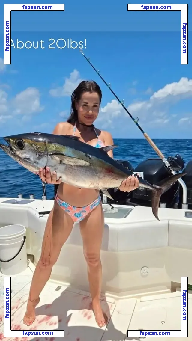 Lucie Zova голая фото #0014 с Онлифанс