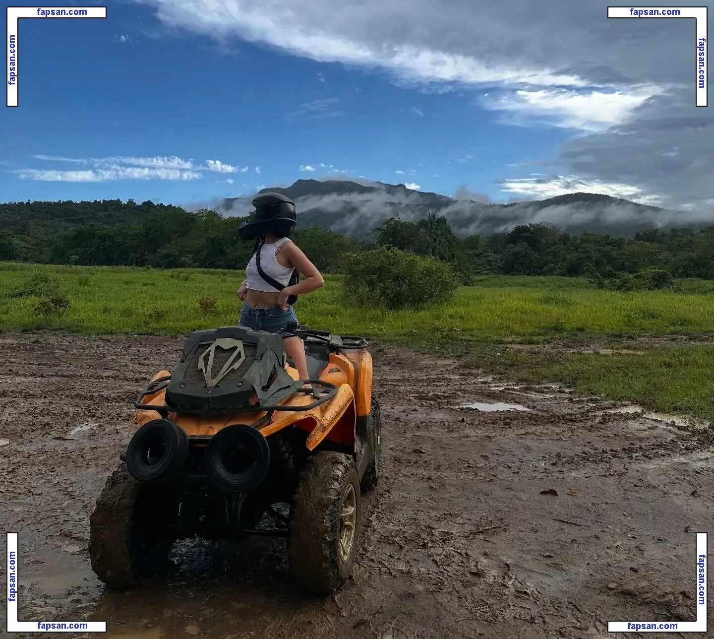 Lucila Erickson nude photo #0028 from OnlyFans