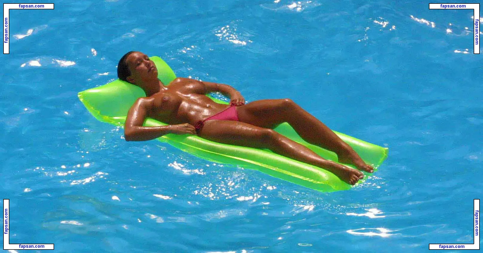 Lucinda Rhodes Flaherty nude photo #0091 from OnlyFans