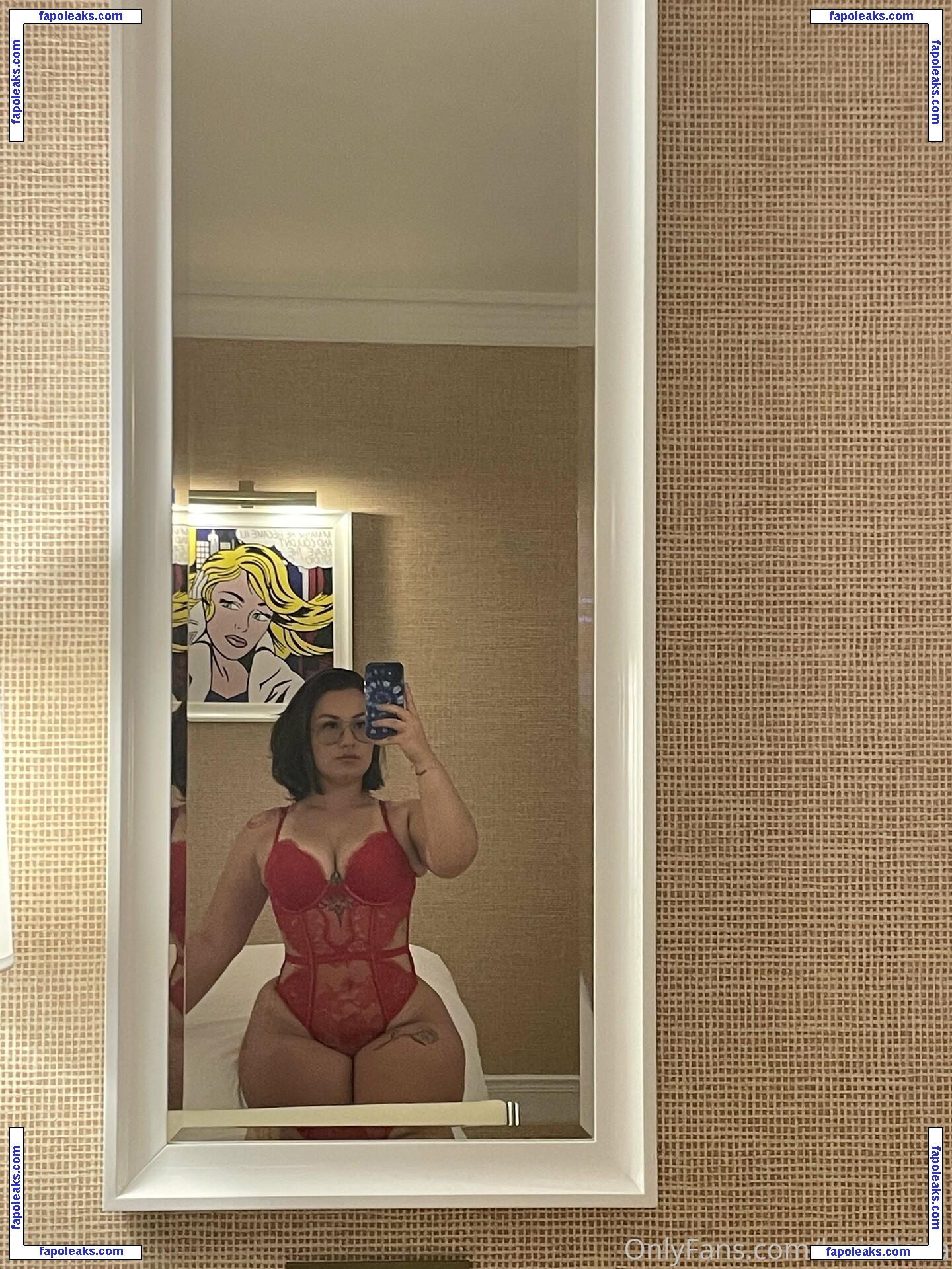 Lucindeira nude photo #0009 from OnlyFans