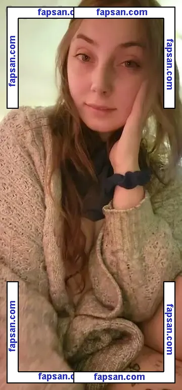 Luckicharmed голая фото #0032 с Онлифанс