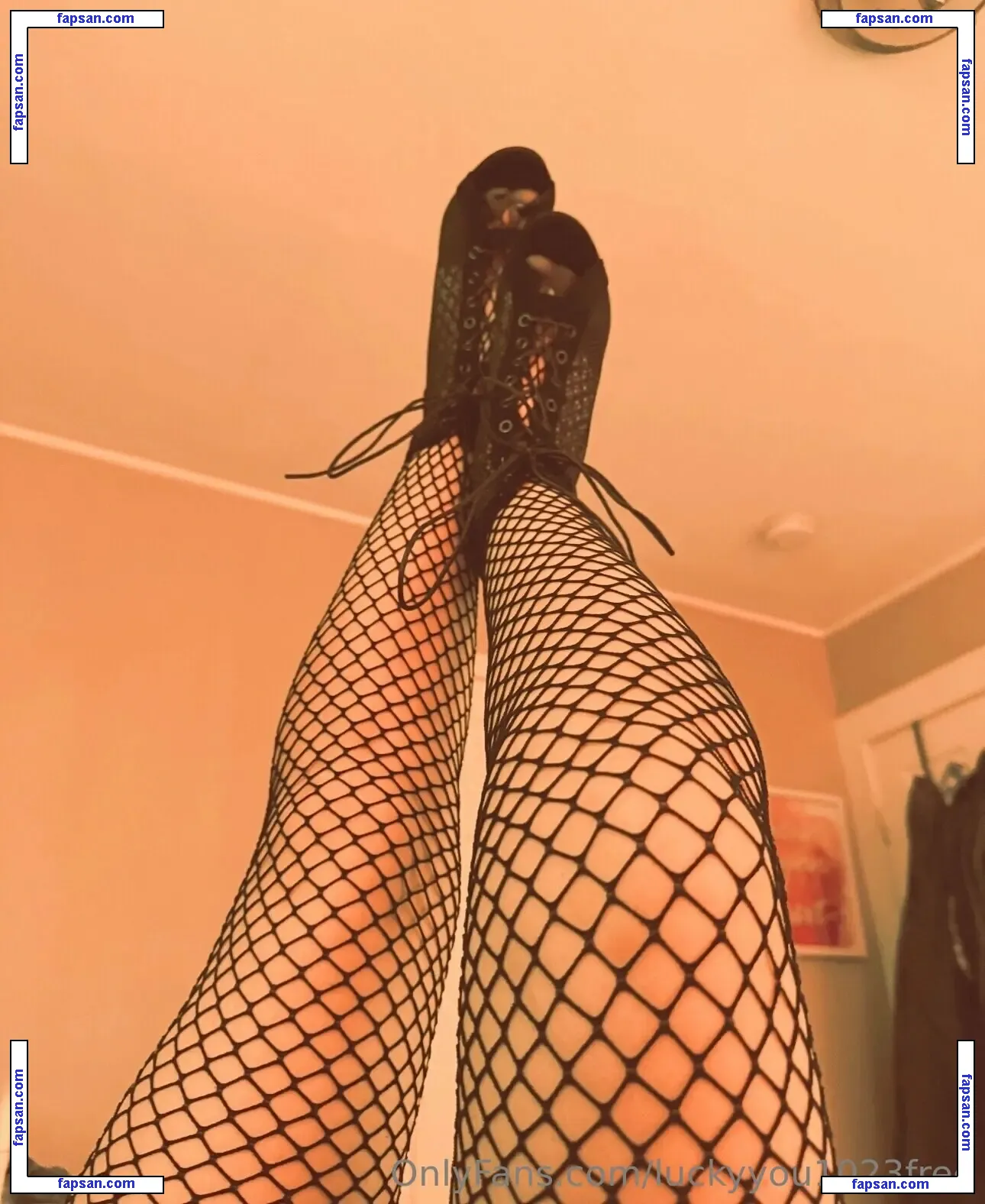 luckyyou1023free nude photo #0010 from OnlyFans