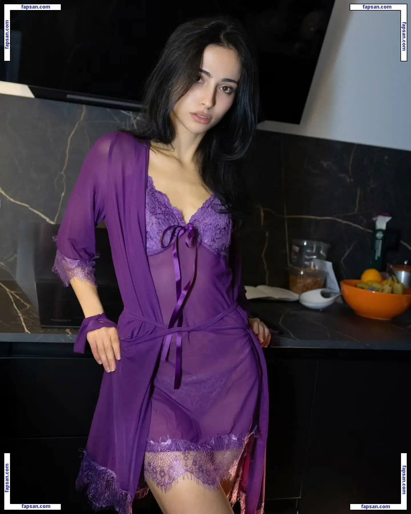 Lucrelisa - la.vica_ (twins) голая фото #0008 с Онлифанс