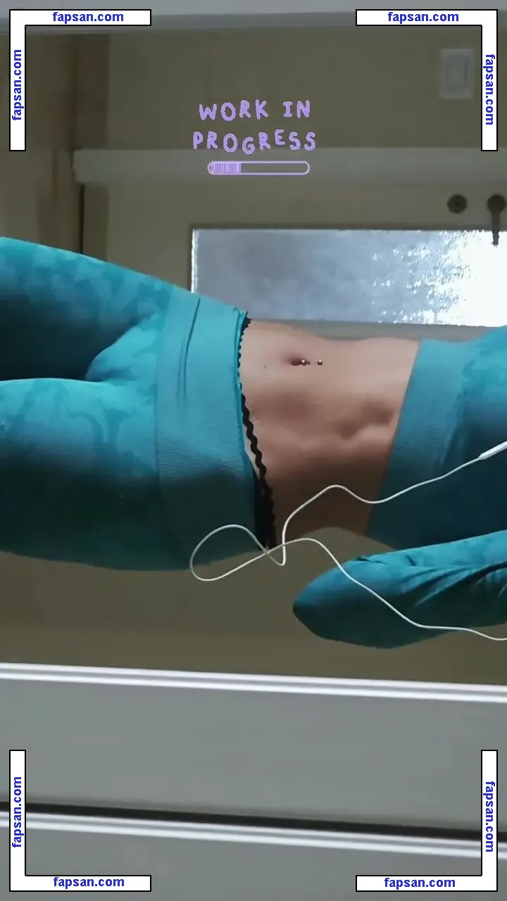 Lucrelisa - la.vica_ (twins) голая фото #0020 с Онлифанс