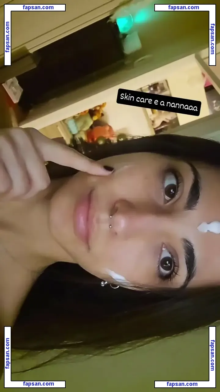 Lucrelisa - la.vica_ (twins) голая фото #0021 с Онлифанс