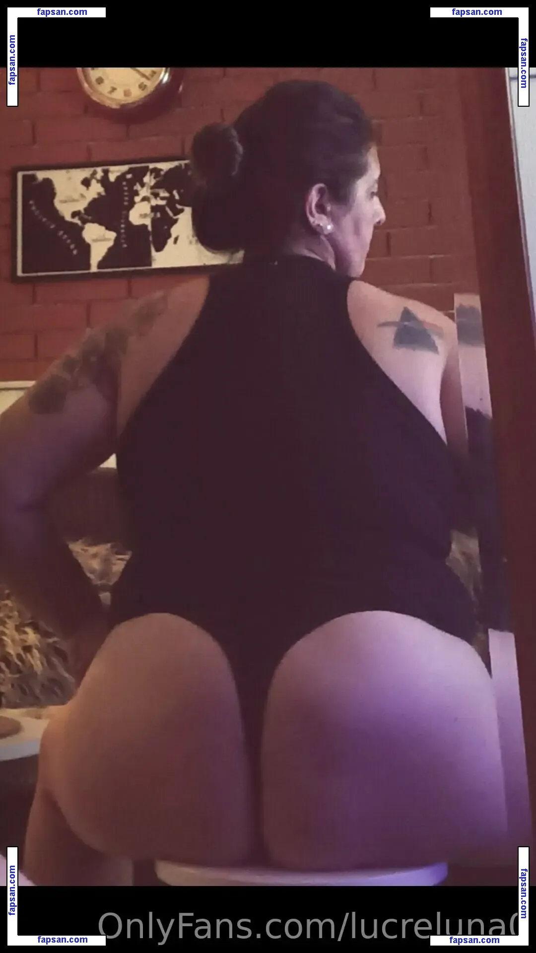 lucreluna0 nude photo #0042 from OnlyFans