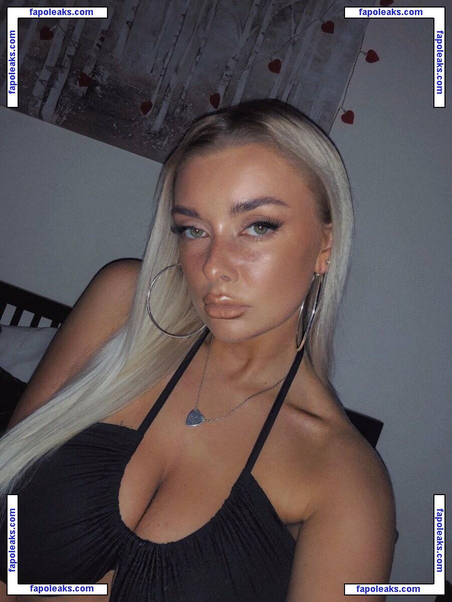 Lucy Cartlidge / lucy___ec nude photo #0021 from OnlyFans