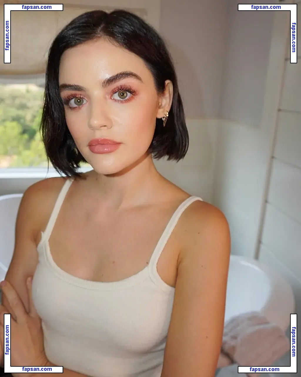 Lucy Hale голая фото #0086 с Онлифанс
