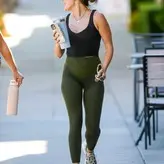 Lucy Hale голая #1631