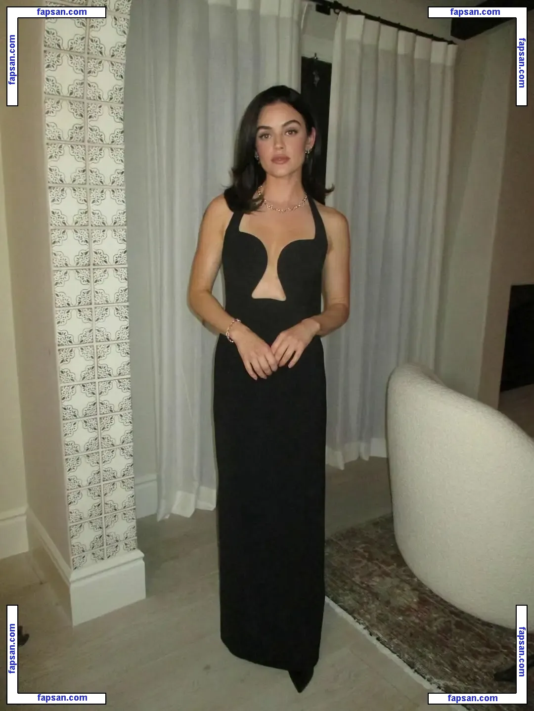 Lucy Hale голая фото #2779 с Онлифанс