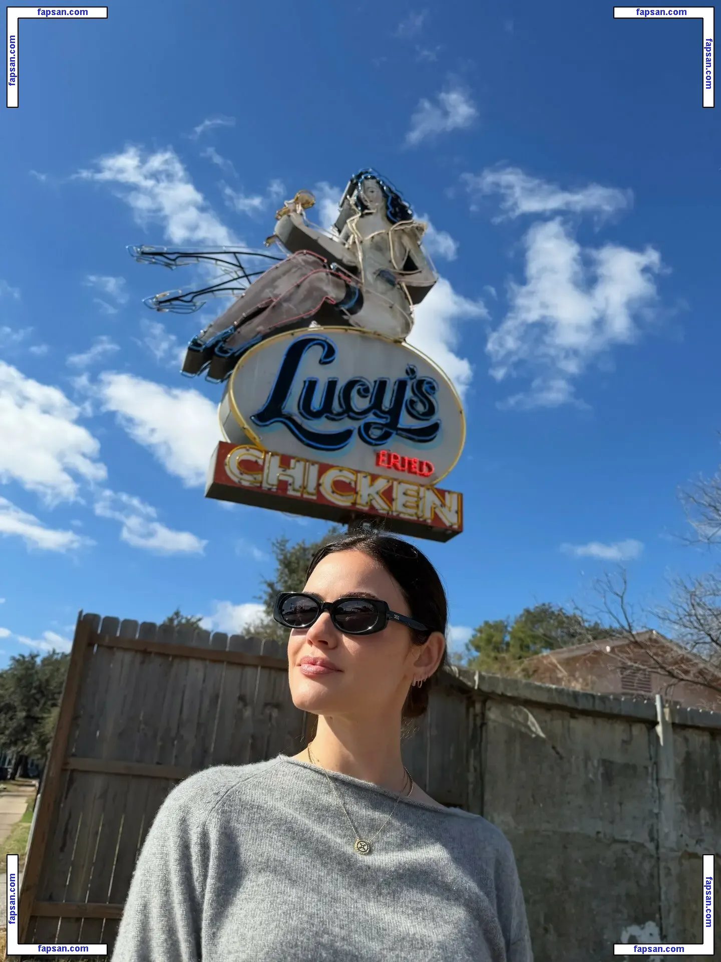 Lucy Hale голая фото #2787 с Онлифанс