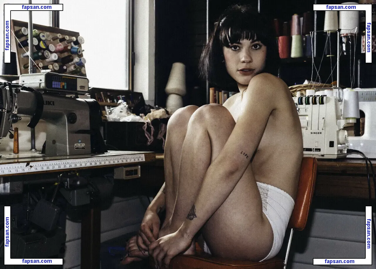 Lucy Lumen nude photo #0011 from OnlyFans