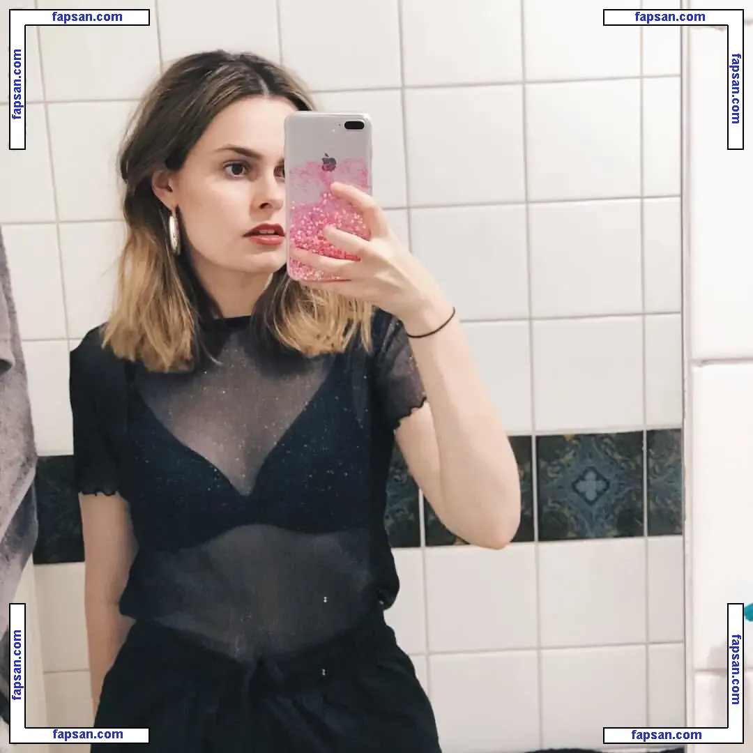 Lucy Moon nude photo #0002 from OnlyFans