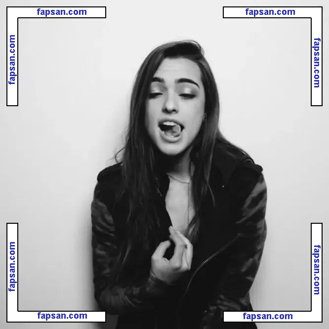 Lucy Vives nude photo #0027 from OnlyFans
