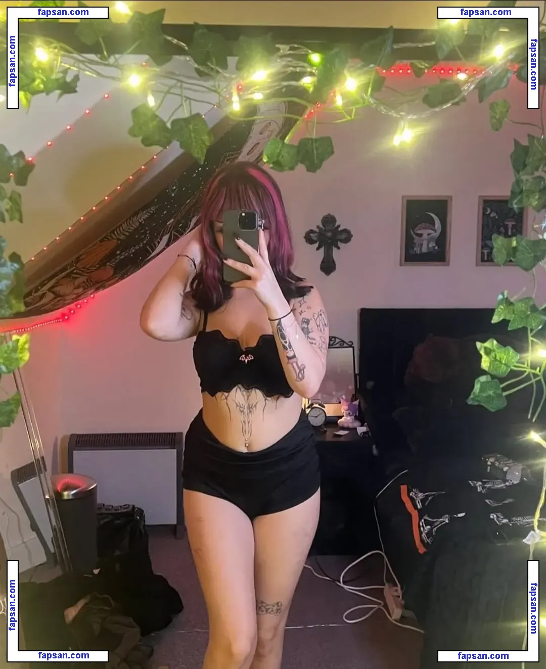 lucyandersonnxx nude photo #0001 from OnlyFans