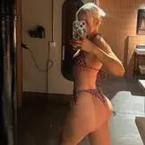 Lucycombe nude #0041