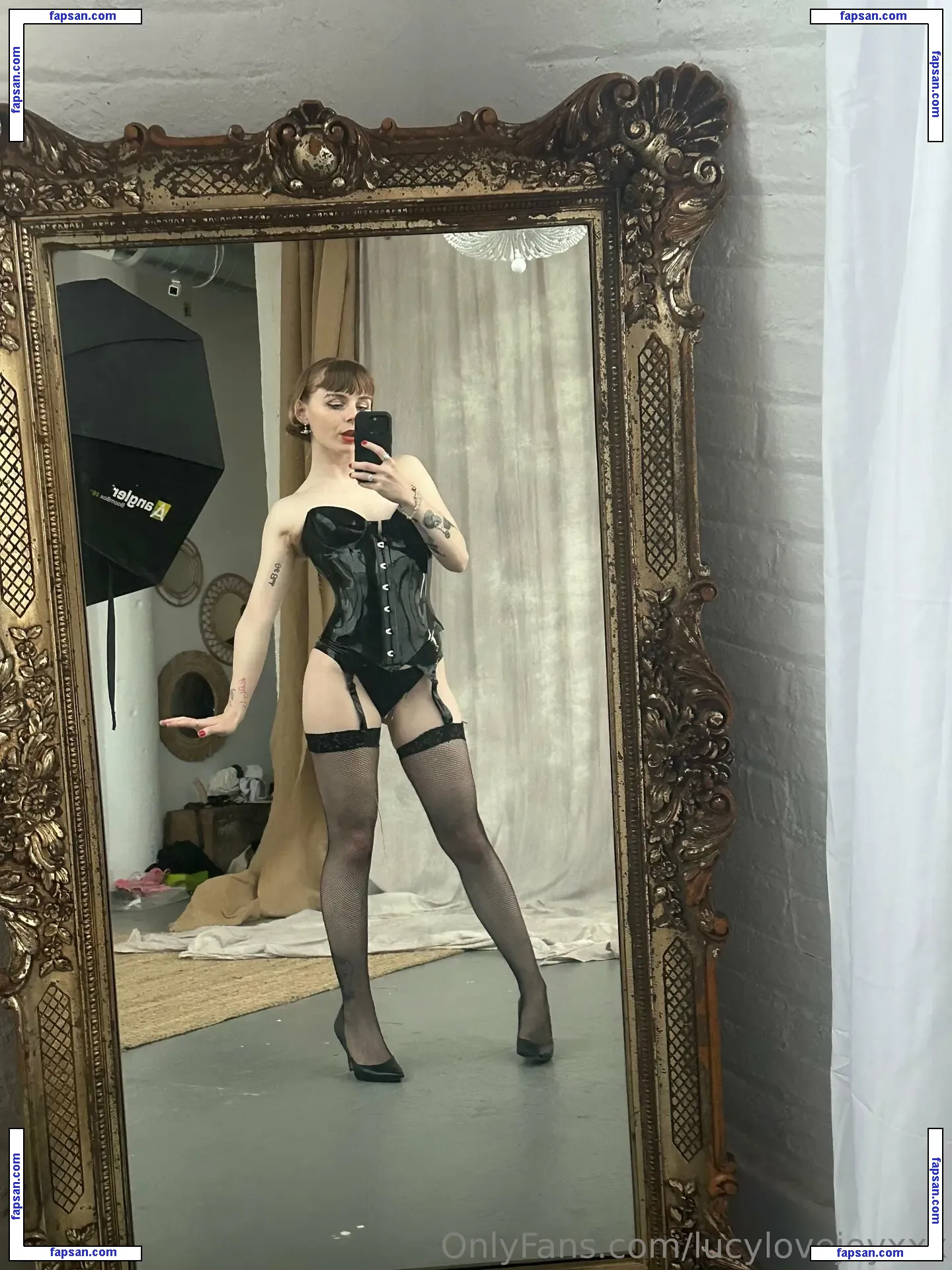 lucylovejoyxxx nude photo #0003 from OnlyFans