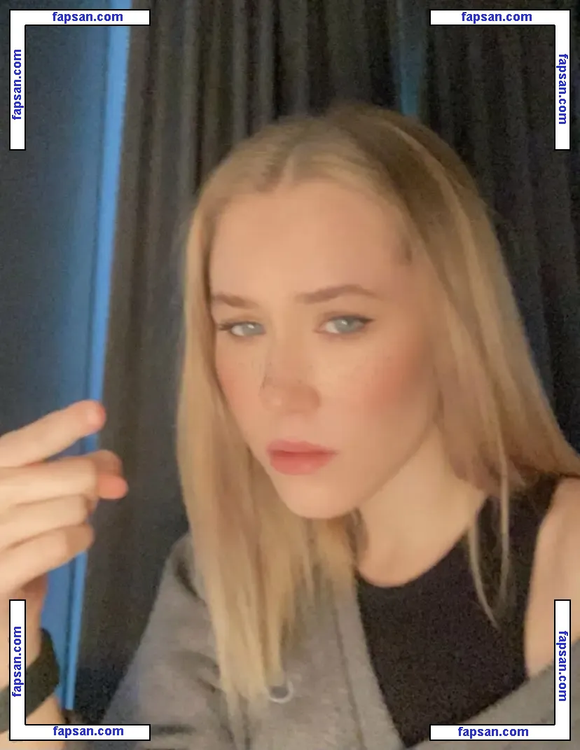 lucyveia голая фото #0007 с Онлифанс