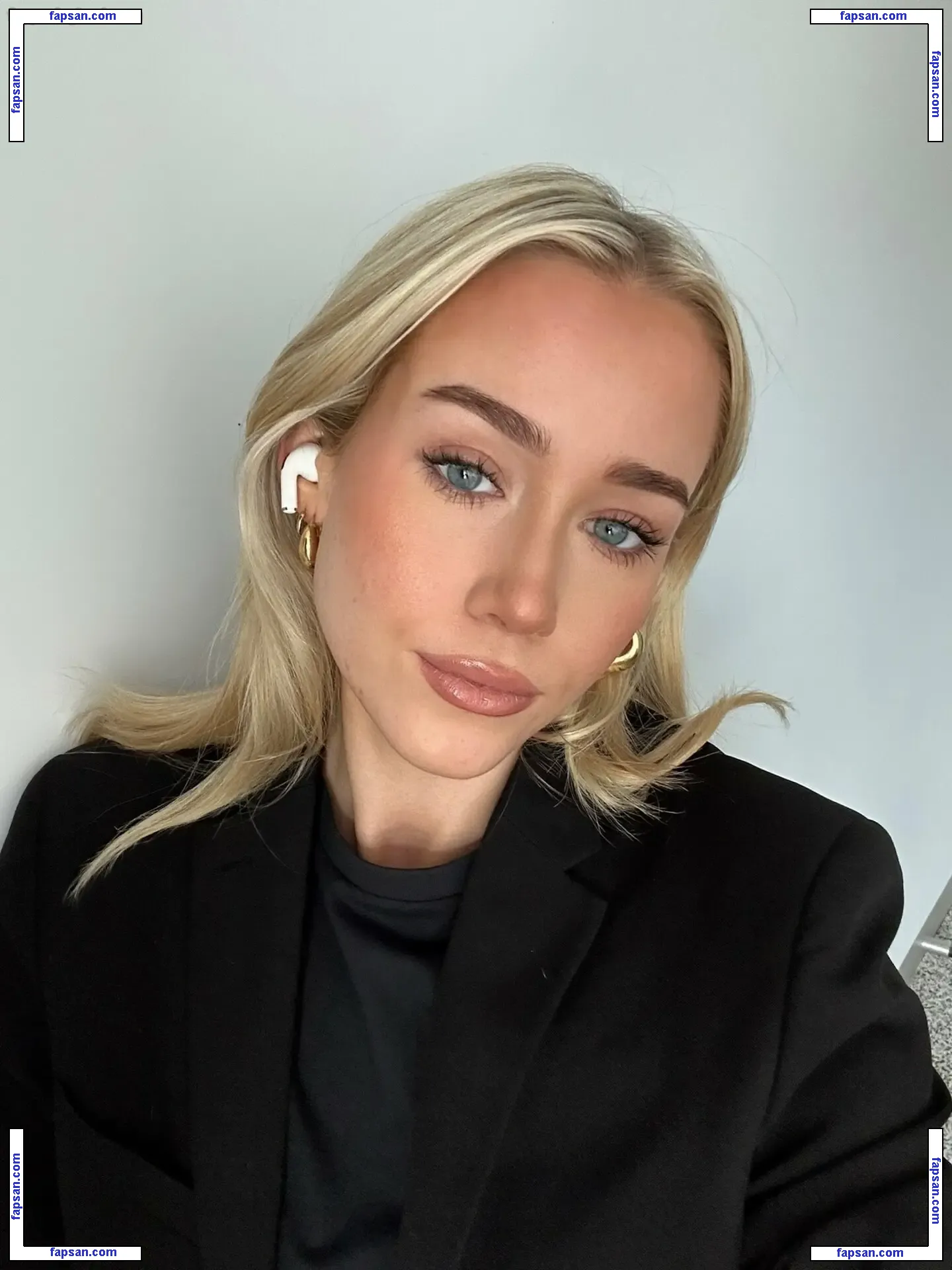 lucyveia голая фото #0012 с Онлифанс