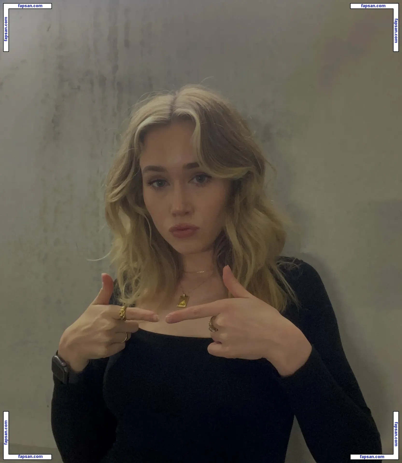 lucyveia голая фото #0020 с Онлифанс