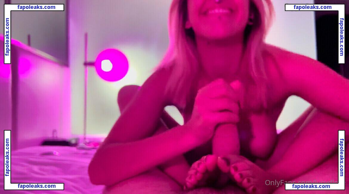 lucyylara nude photo #0006 from OnlyFans