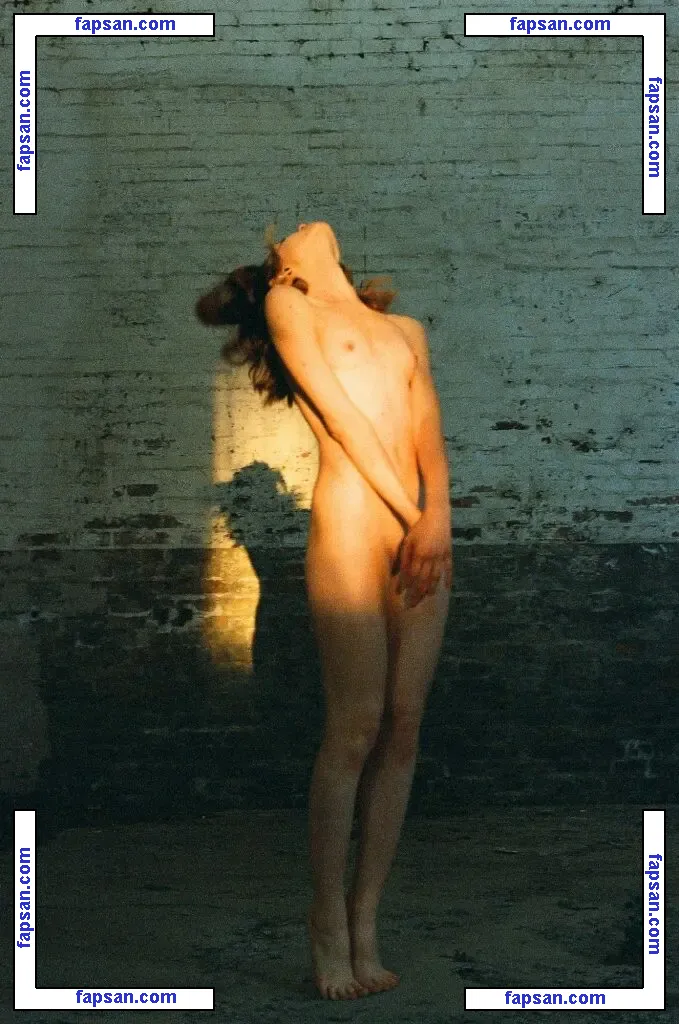 Ludovica nude photo #0007 from OnlyFans