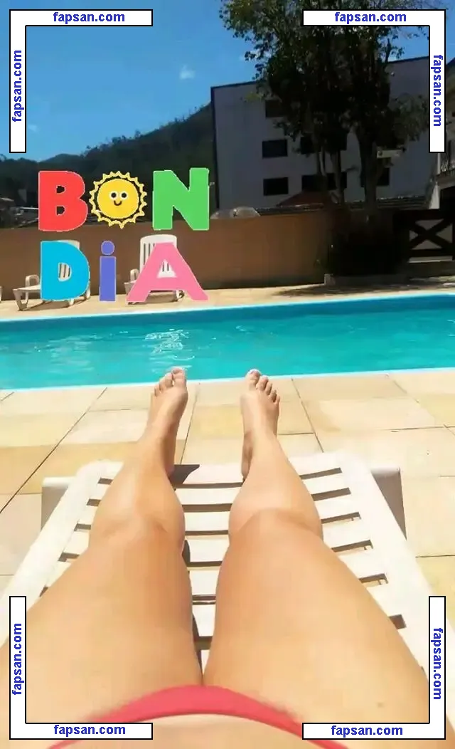 Lueri Caroni nude photo #0001 from OnlyFans