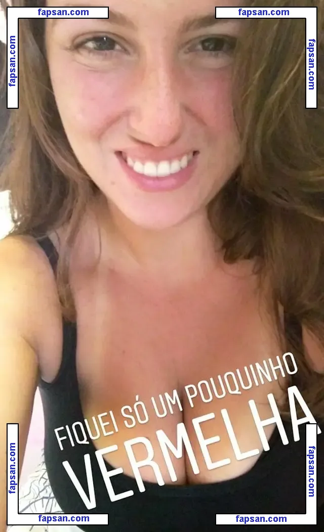 Lueri Caroni nude photo #0003 from OnlyFans