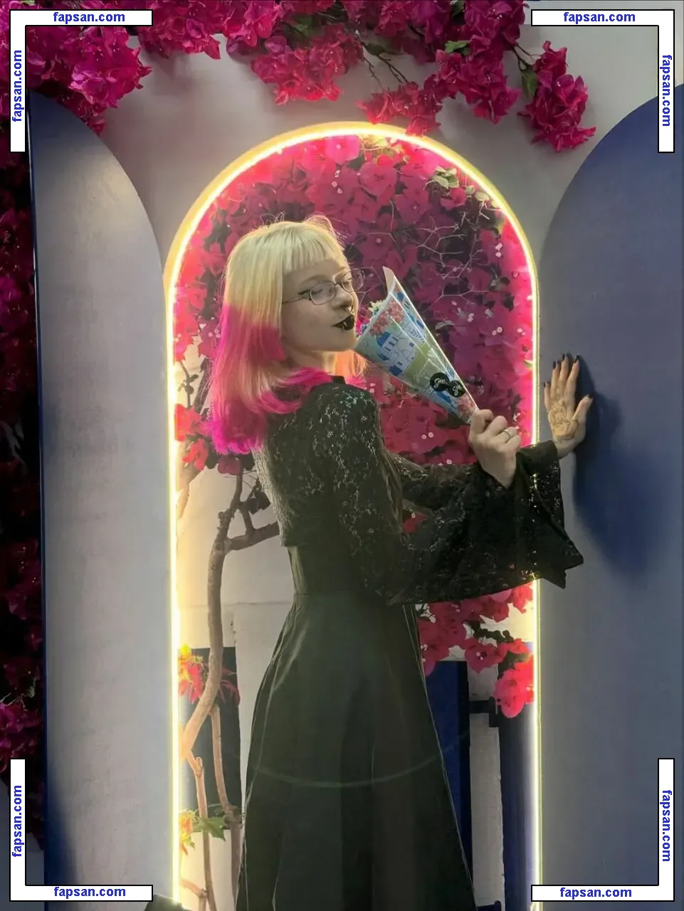 Luh Setra nude photo #0009 from OnlyFans