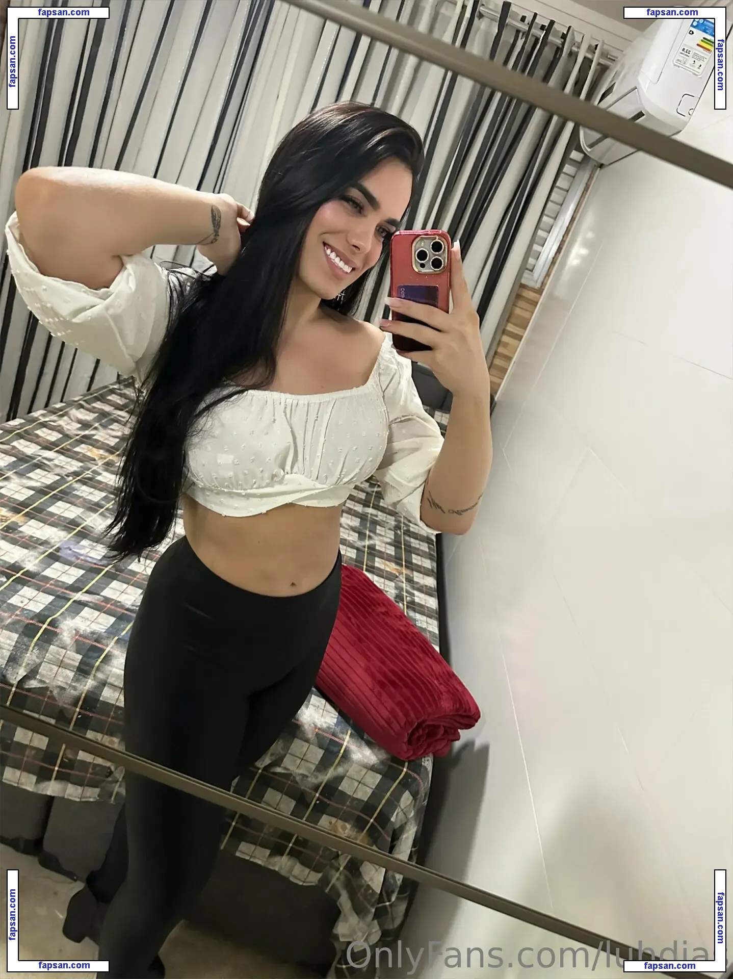 luhdias nude photo #0057 from OnlyFans